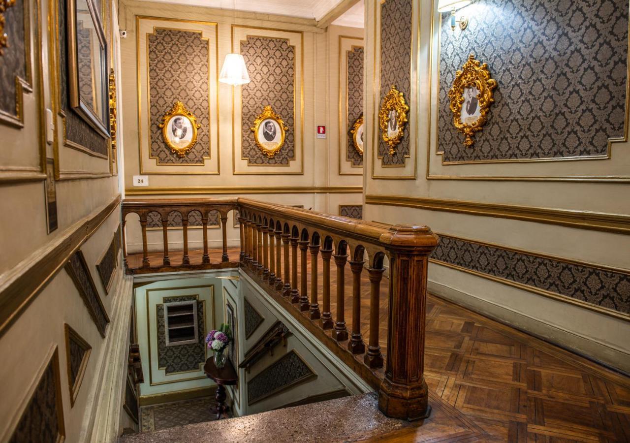 Casa Zanartu Santiago del Cile